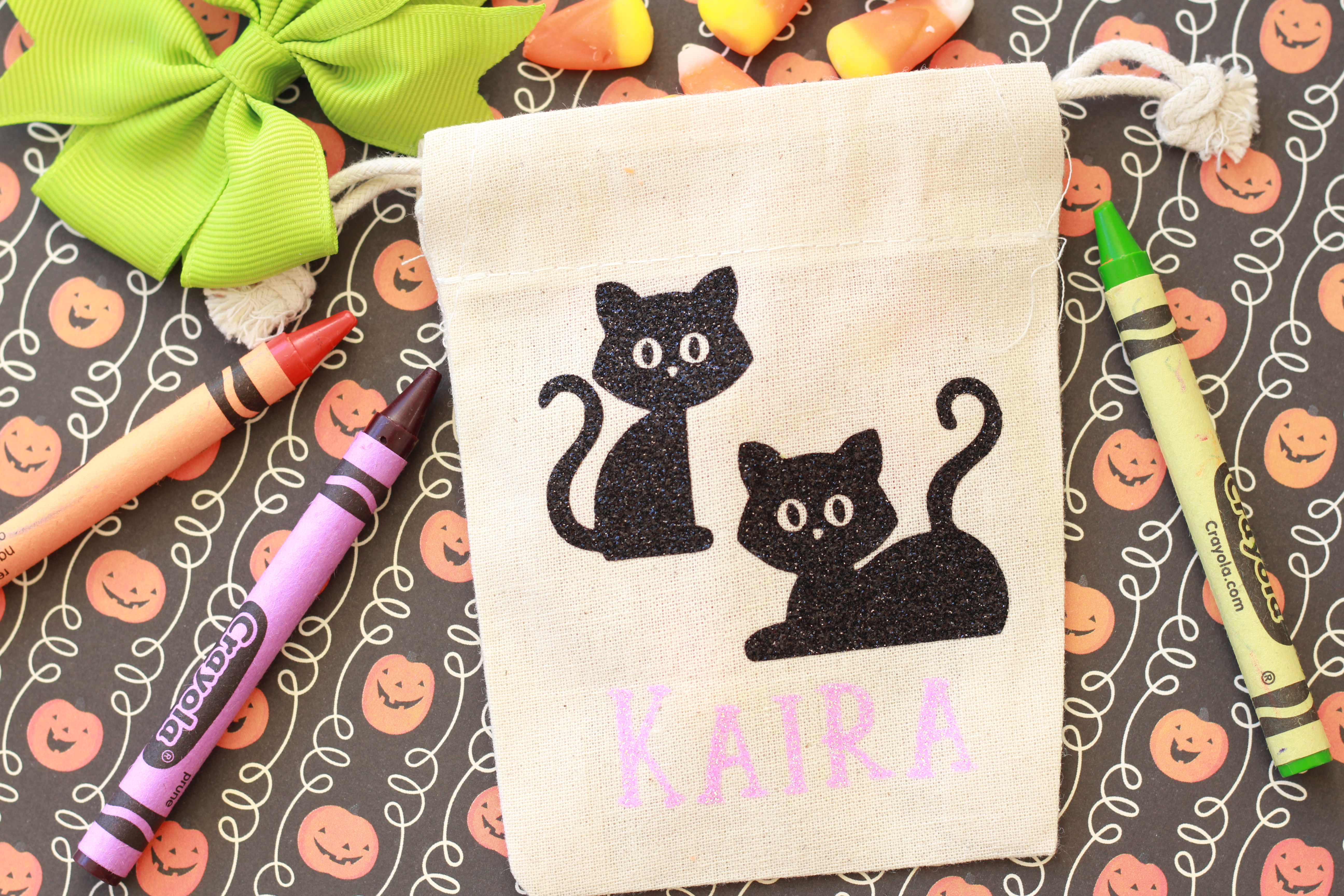 Halloween goodie bag with black cats and glitter heat transfer vinyl